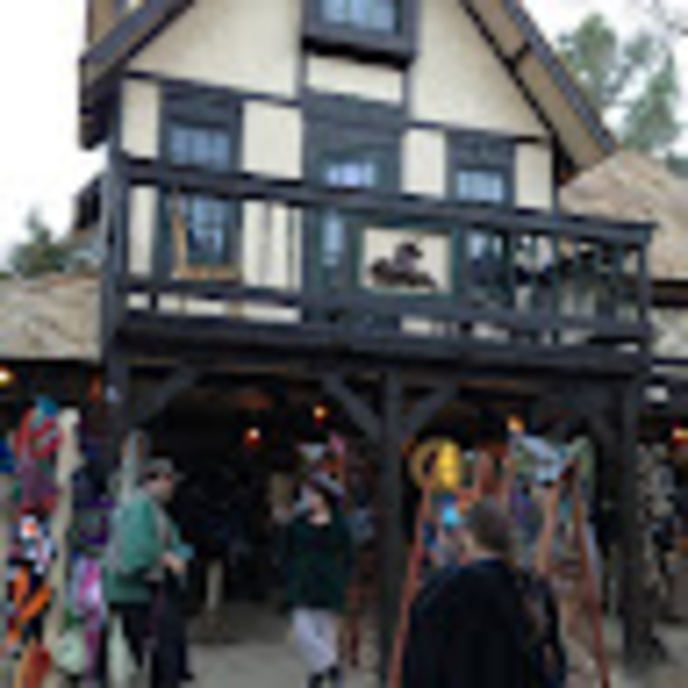 Meet your Posher, Sharon